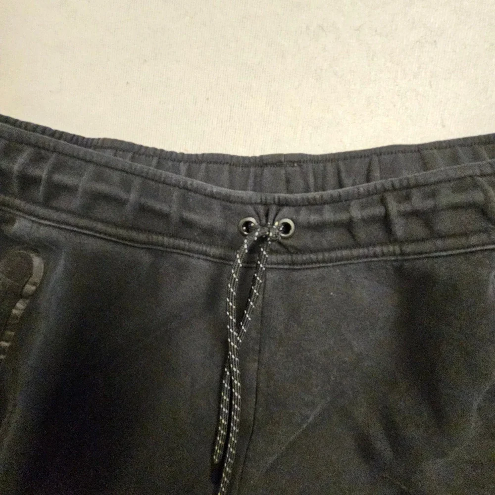 Nike Tech Fleece Joggers Mens Large Black Sweatpants Bungee Hem Zip Pocket